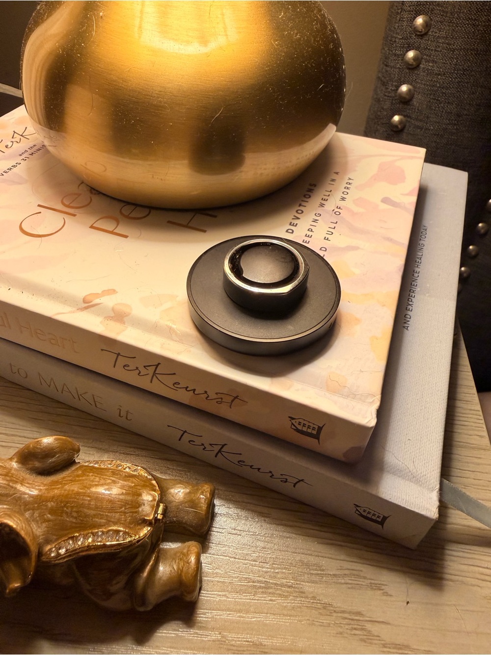 Oura 3 Ring. Silver. Size 10.